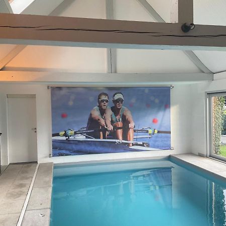 Lovely 1-Bedroom Appartement Le Joyau With Indoor Pool And Sauna Lasne Exteriör bild